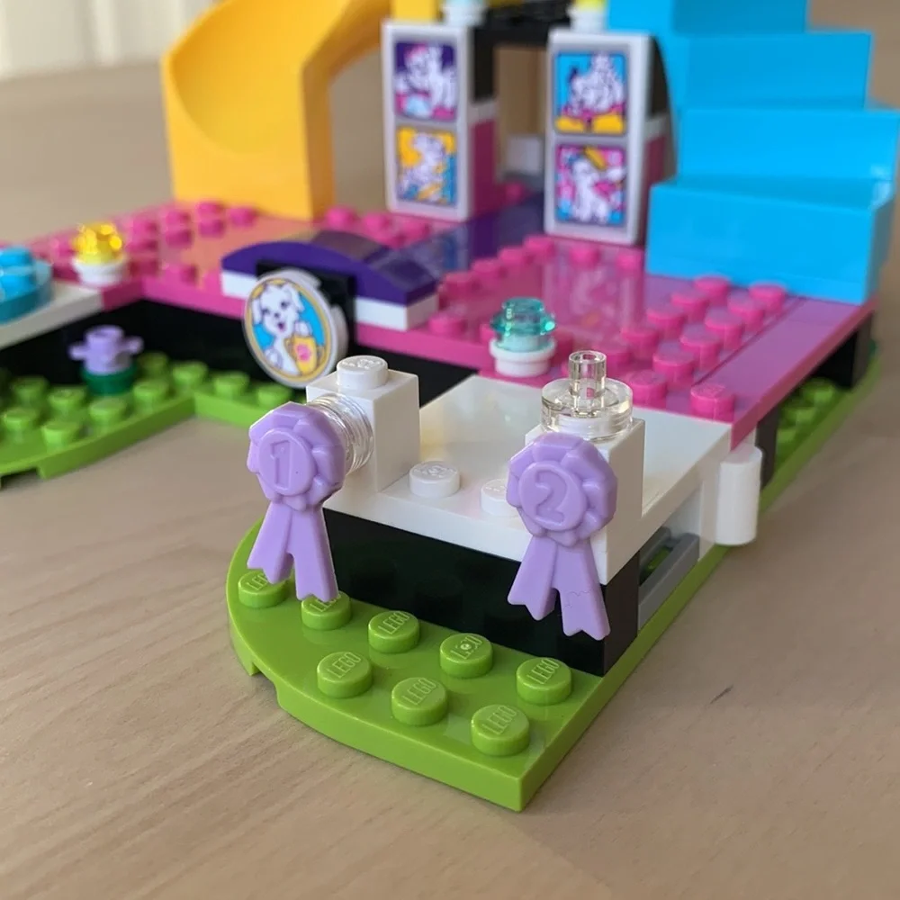 LEGO Friends Puppy Championship, set 41300 - Picture 8 of 10